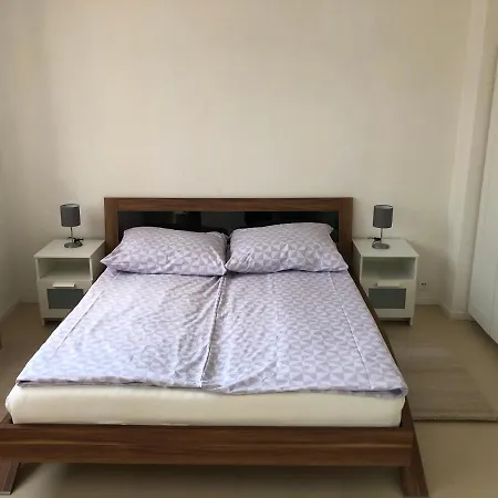 Apartment In Og Schaupenstiel